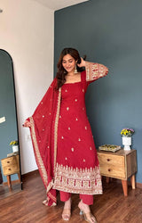  Designer Suit & Pent Set – Elegant Ethnic Wear ✨