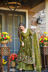 Ready-Made GOWN Suit Set – 3-Piece